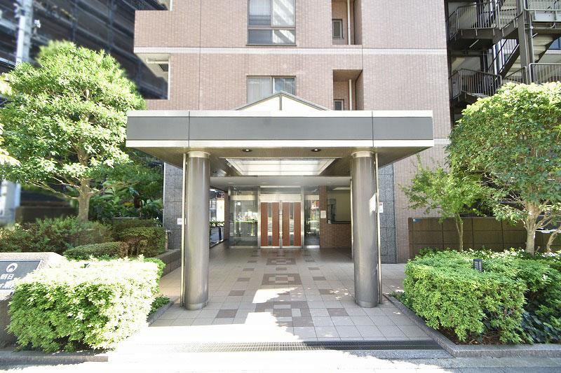 4LDK apartment in Sumida Ward, Tokyo - Photo 1