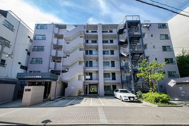 3LDK apartment in Aoba Ward, Yokohama, Kanagawa - Photo 1