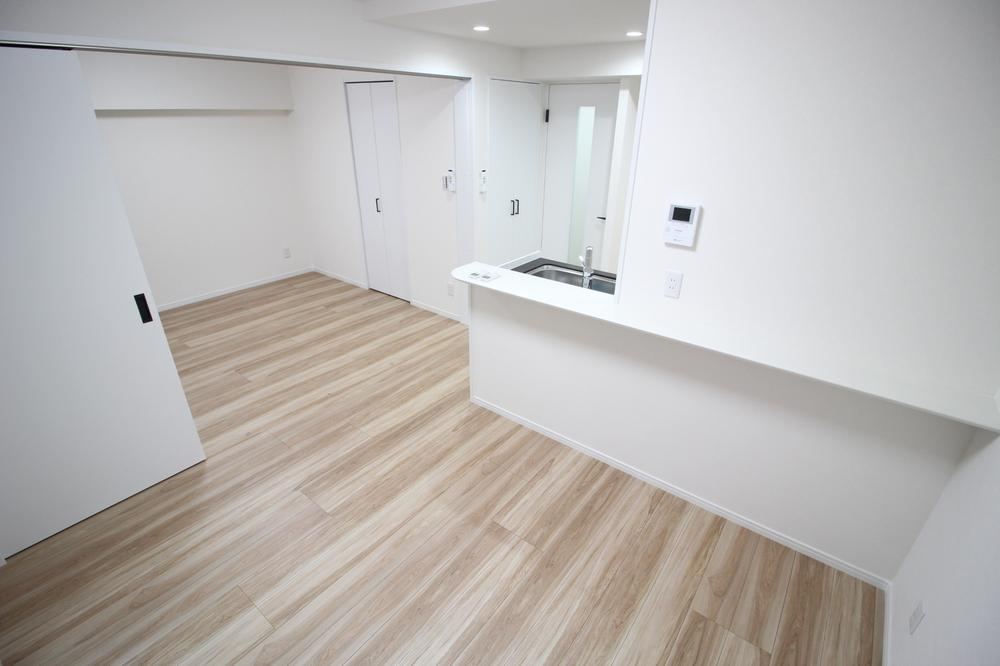 2LDK apartment in Ota Ward, Tokyo - Photo 1