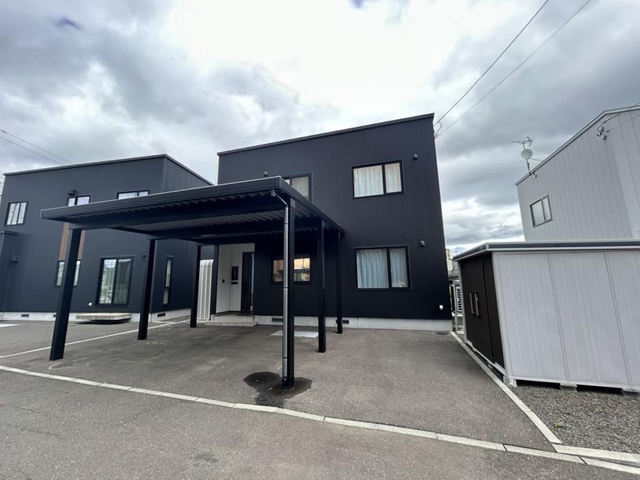 4LDK house in Kiyota Ward, Sapporo, Hokkaido - Photo 1