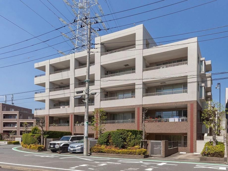 4LDK apartment in Aoba Ward, Yokohama, Kanagawa - Photo 1