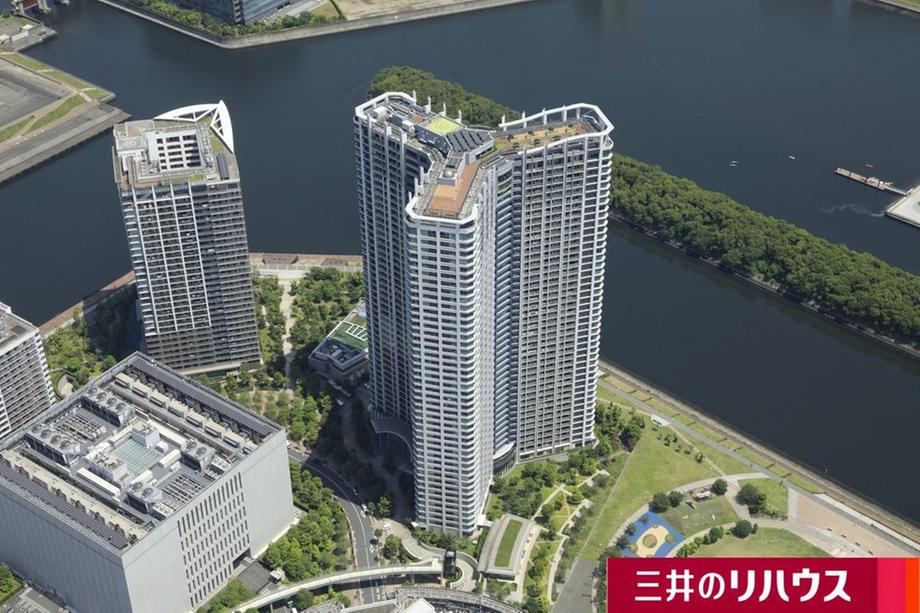 3LDK apartment in Koto Ward, Tokyo - Photo 1
