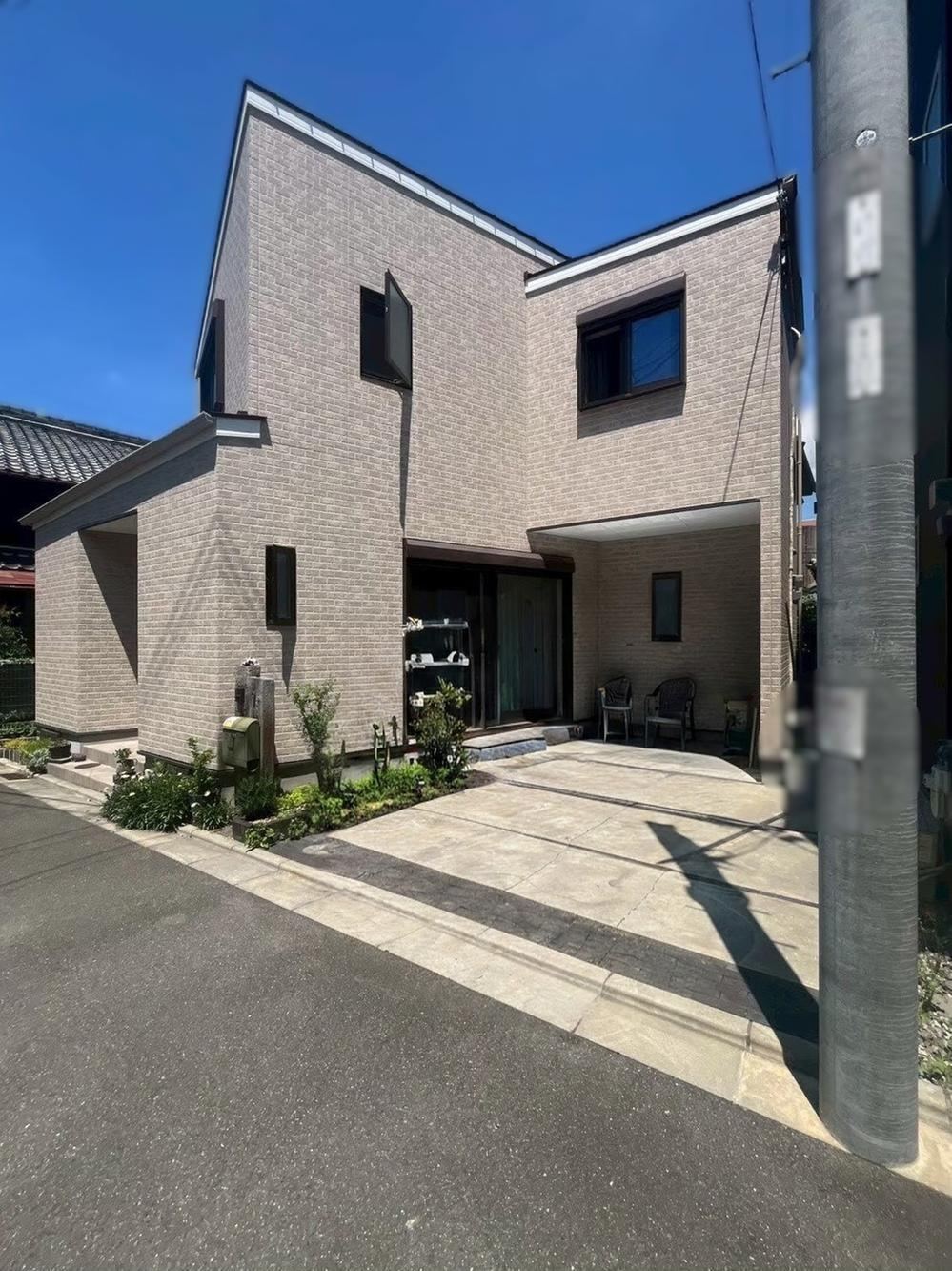 4LDK house in Higashiosaka, Osaka - Photo 1