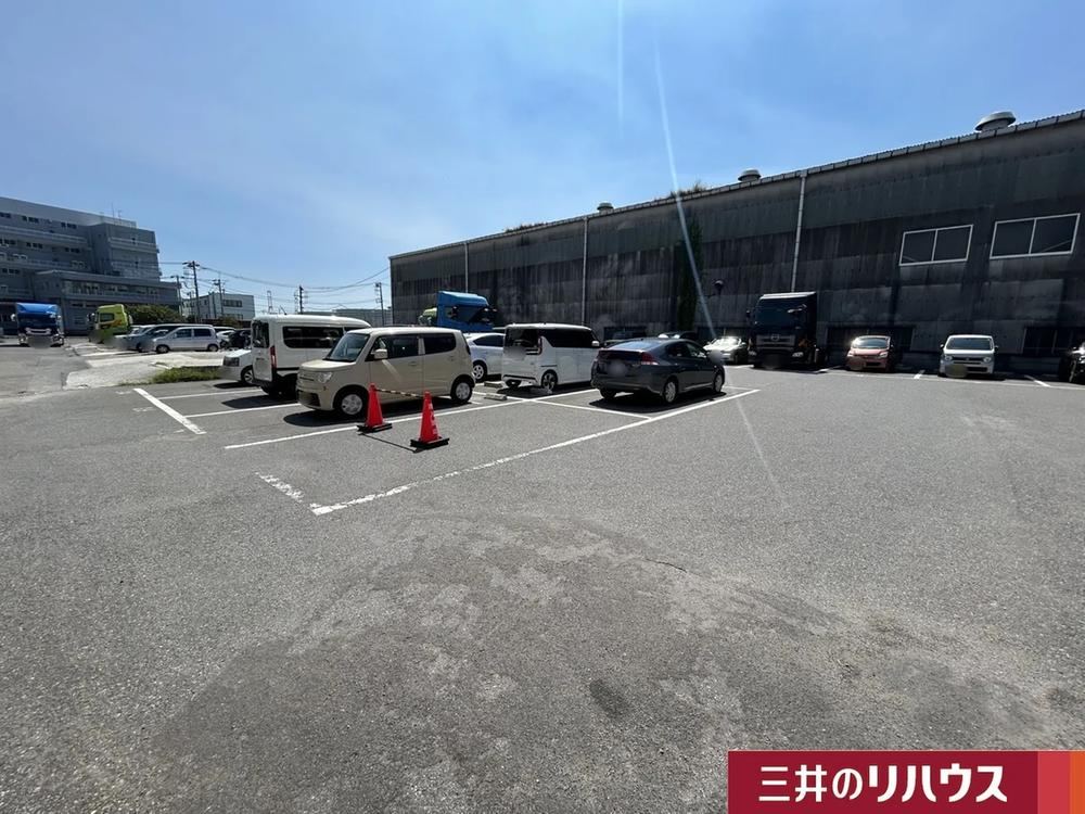 860 m² land in Naka Ward, Yokohama, Kanagawa - Photo 1