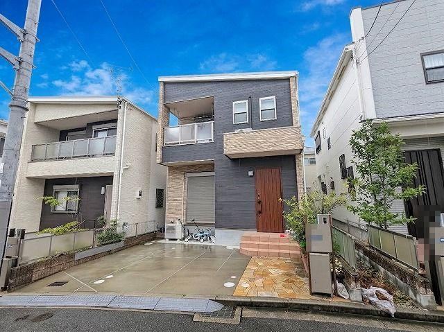 3LDK+S house in Katano, Osaka - Photo 1