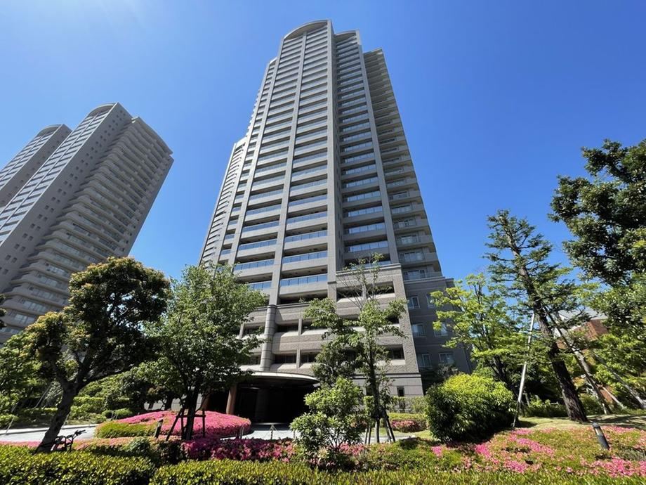 1LDK apartment in Kita Ward, Osaka - Photo 1