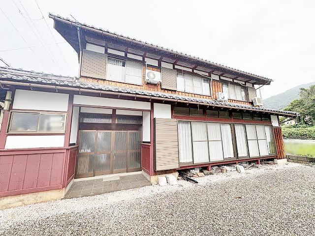 7LDK+S house in Nagahama, Shiga - Photo 1