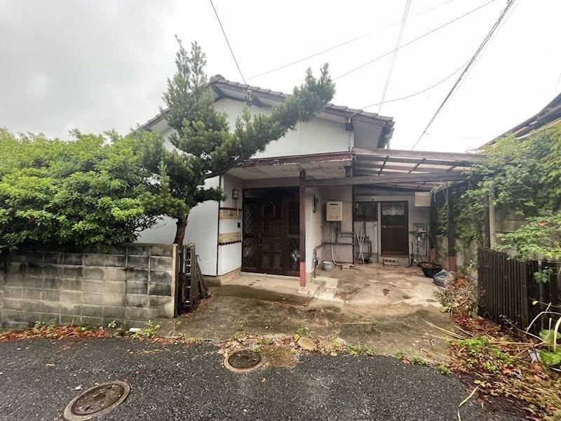 6LDK+S house in Yahatanishi Ward, Kitakyushu, Fukuoka - Photo 1