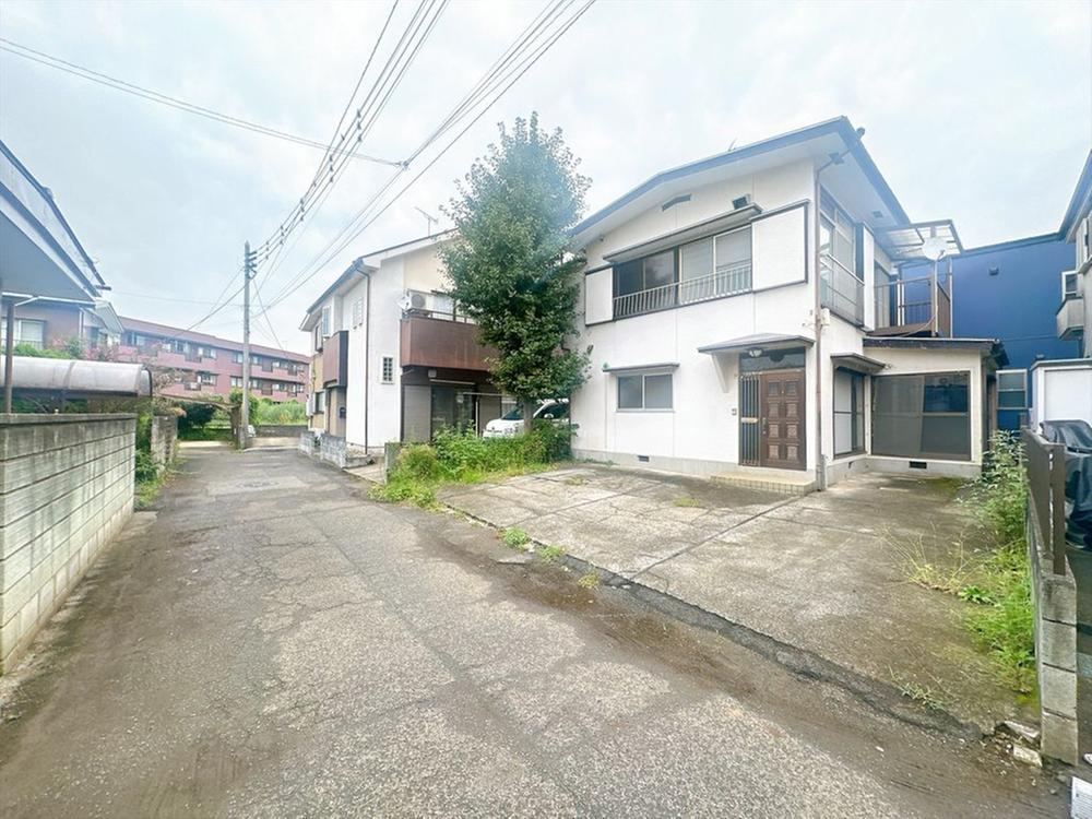 138 m² land in Akishima, Tokyo - Photo 1