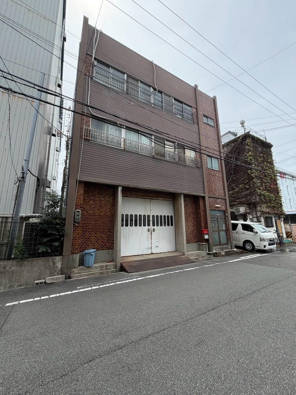 7LLDDKK house in Konohana Ward, Osaka - Photo 1