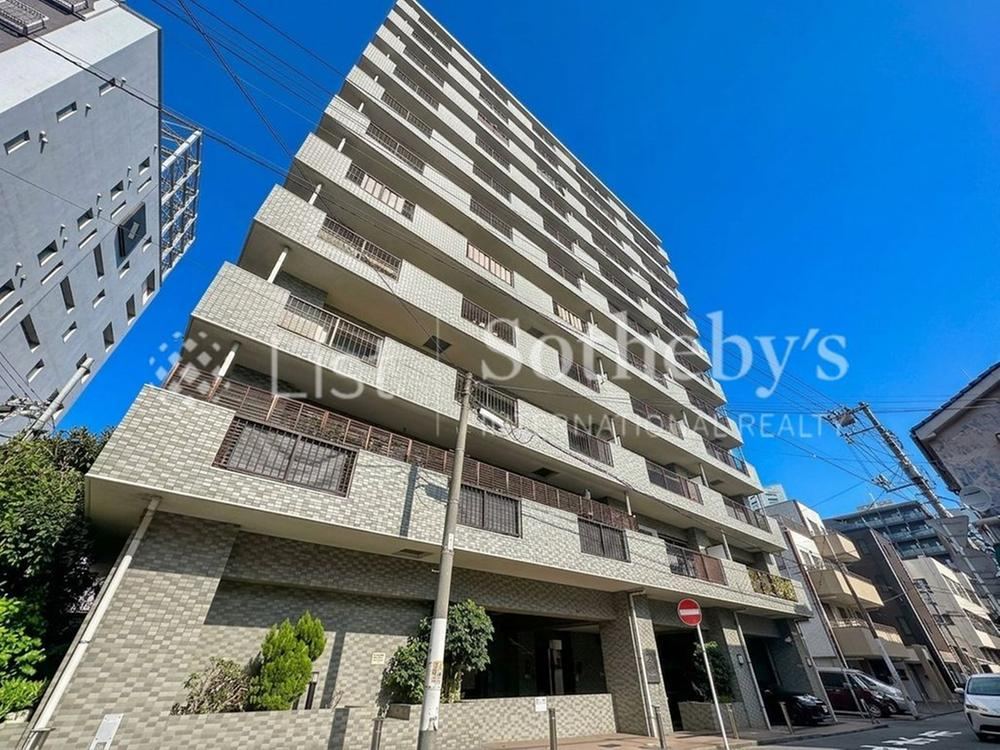 3LDK apartment in Naka Ward, Yokohama, Kanagawa - Photo 1