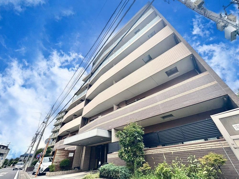 3LDK apartment in Nagareyama, Chiba - Photo 1