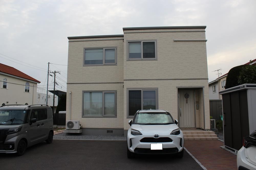 5LDK+S house in Hakodate, Hokkaido - Photo 1
