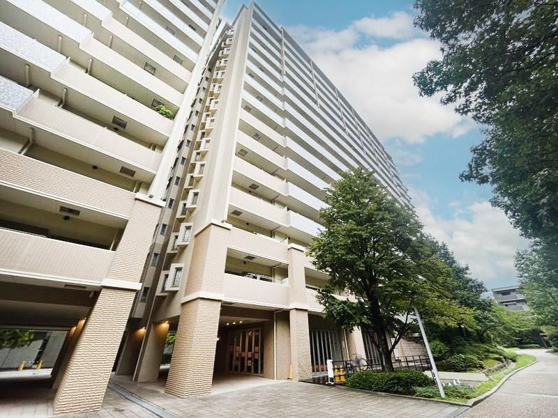 3LDK apartment in Ikeda, Osaka - Photo 1