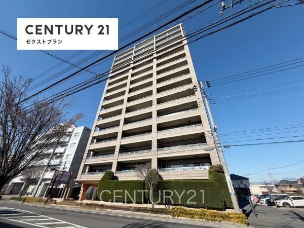 3LDK apartment in Maebashi, Gunma - Photo 1