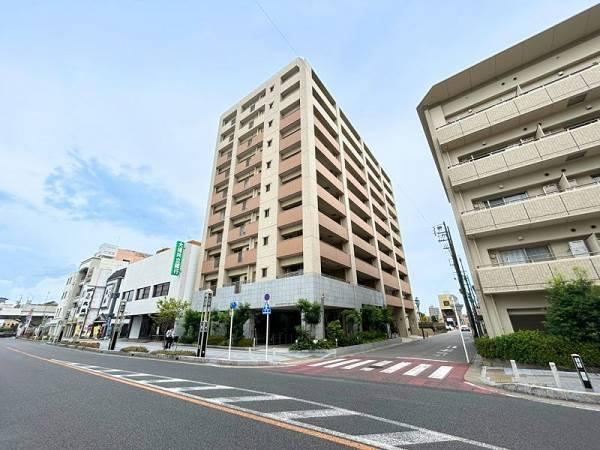 4LDK apartment in Anjo, Aichi - Photo 1