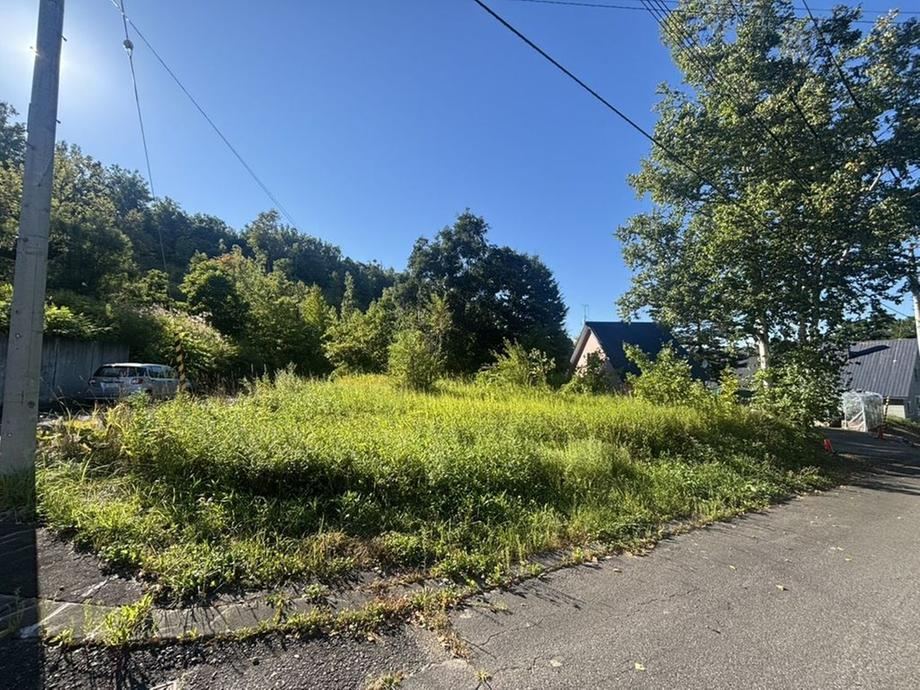 302 m² land in Asahikawa, Hokkaido - Photo 1