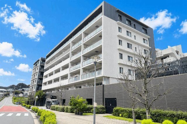 4LDK apartment in Asahi Ward, Yokohama, Kanagawa - Photo 1