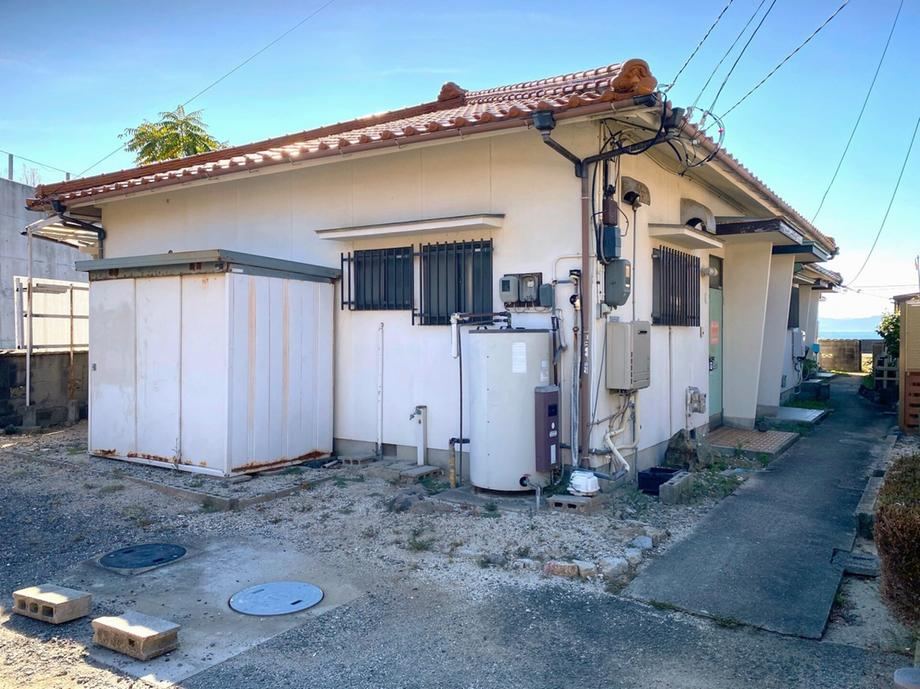 2DK house in Matsuyama, Ehime - Photo 1