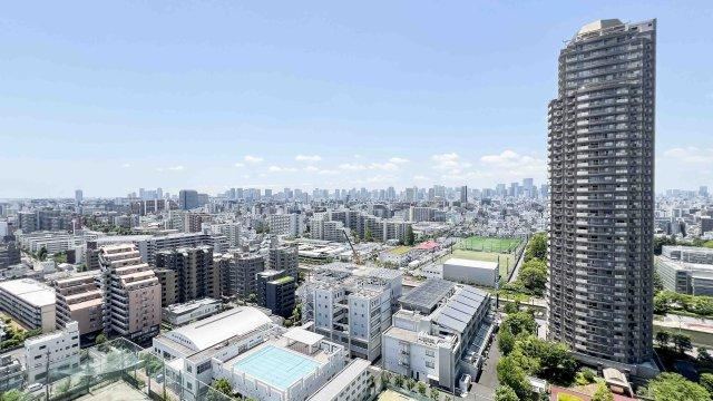 3LDK apartment in Koto Ward, Tokyo - Photo 1