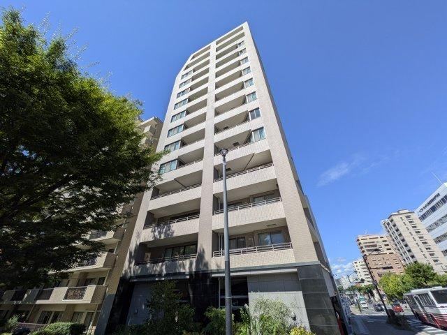 3LDK apartment in Naka Ward, Hiroshima - Photo 1