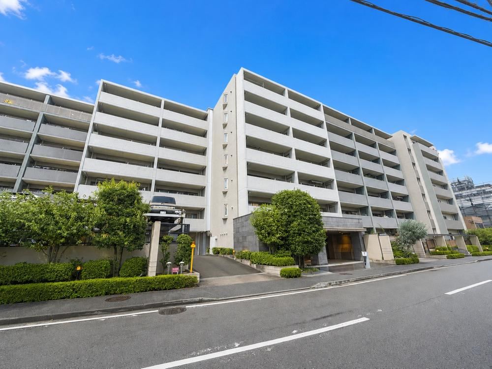 3LDK apartment in Aoba Ward, Yokohama, Kanagawa - Photo 1