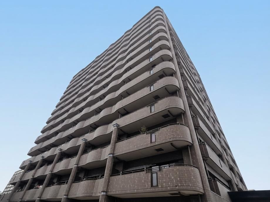 3LDK apartment in Naka Ward, Nagoya, Aichi - Photo 1