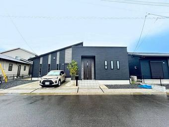 4LDK house in Ogori