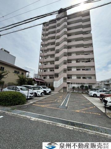 3LDK apartment in Kishiwada, Osaka - Photo 1