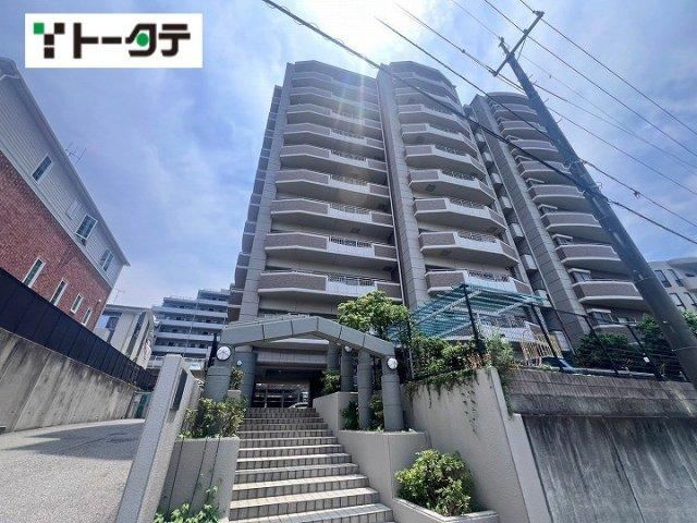 4LDK apartment in Higashihiroshima, Hiroshima - Photo 1