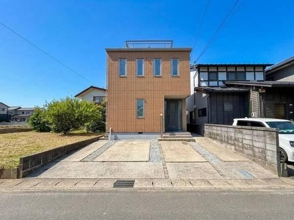 5LDK house in Toyokawa, Aichi - Photo 1