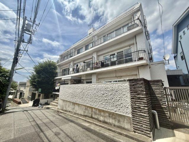 2LDK apartment in Setagaya Ward, Tokyo - Photo 1