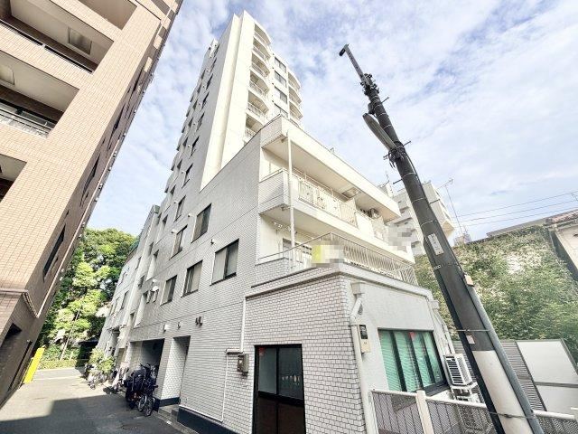 1LDK apartment in Bunkyo Ward, Tokyo - Photo 1