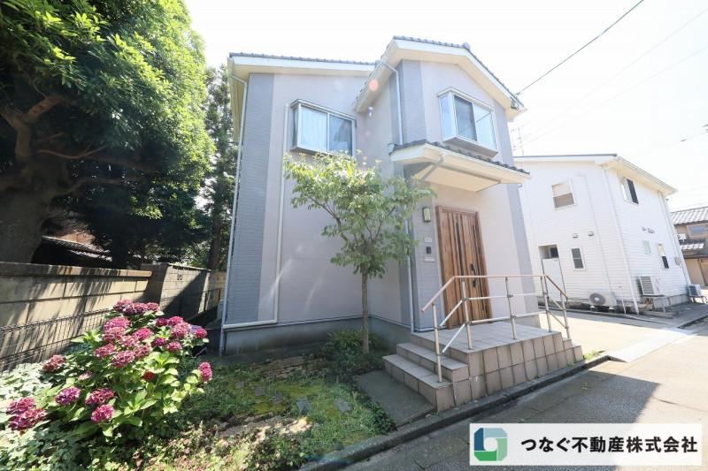 4LDK house in Nonoichi, Ishikawa - Photo 1