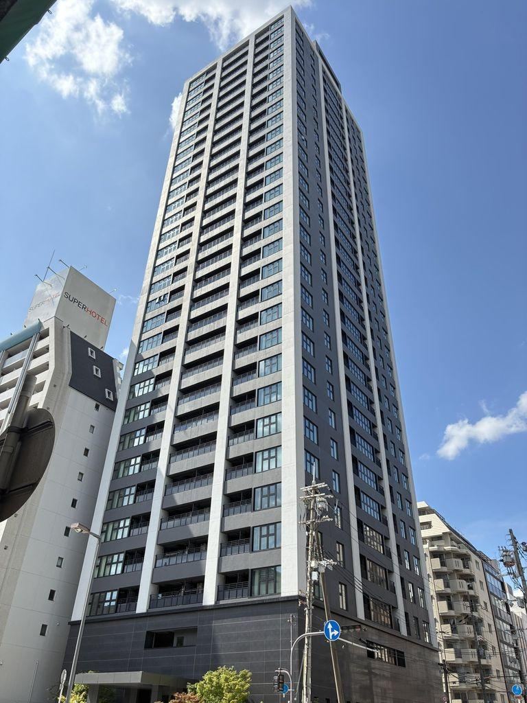 2LDK apartment in Chuo Ward, Osaka - Photo 1