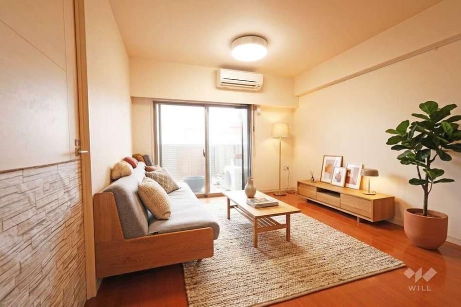 1LDK apartment in Shinjuku Ward, Tokyo - Photo 1