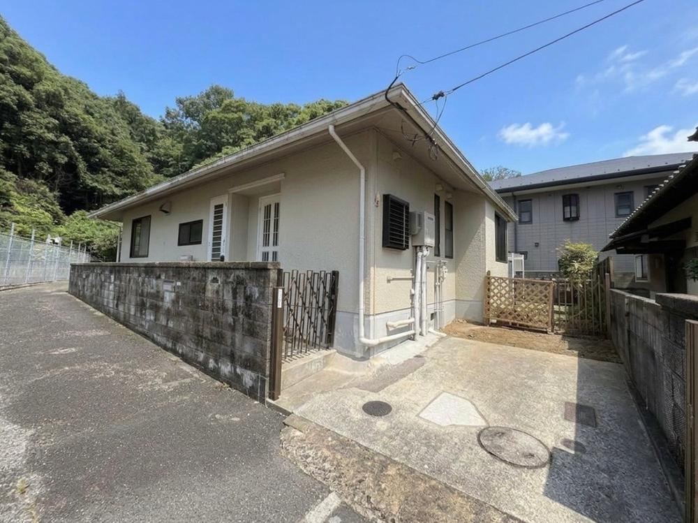 3DK house in Saeki Ward, Hiroshima - Photo 1