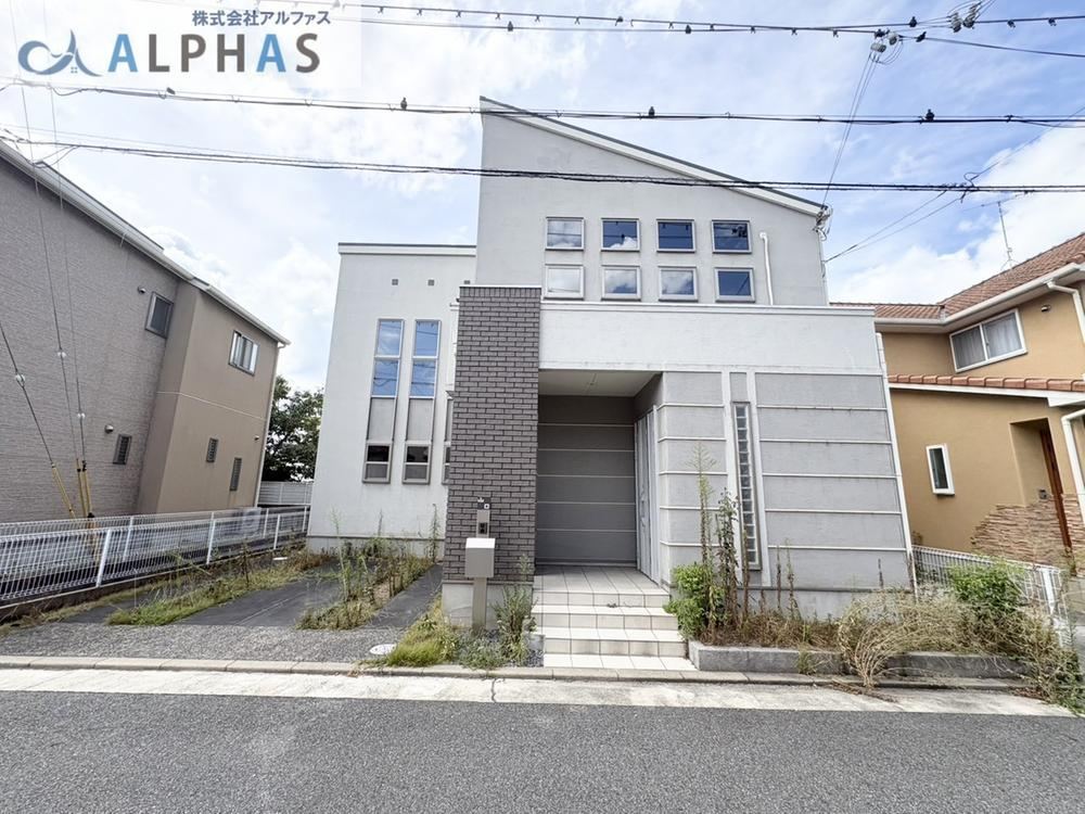 4LDK house in Akashi, Hyogo - Photo 1