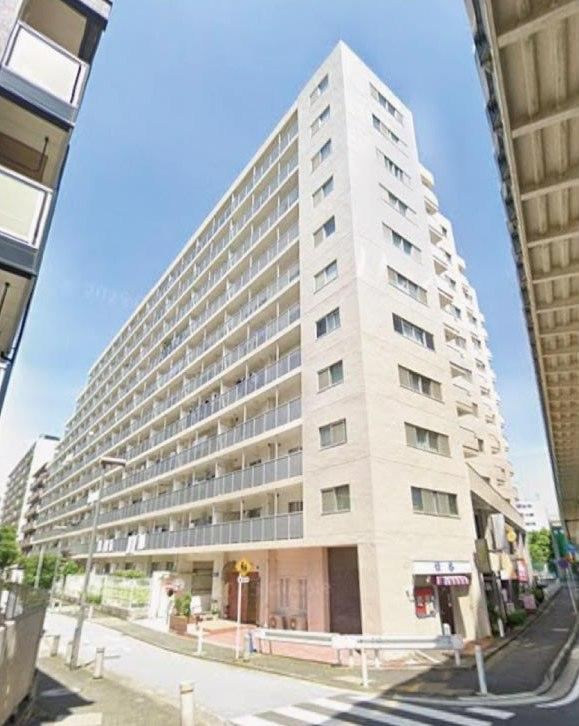 3LDK apartment in Isogo Ward, Yokohama, Kanagawa - Photo 1
