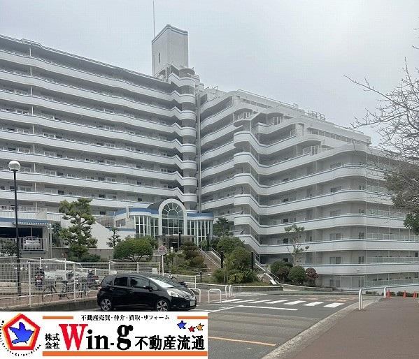 3LDK apartment in Tarumi Ward, Kobe, Hyogo - Photo 1