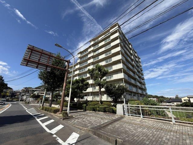 5LDK apartment in Yahatahigashi Ward, Kitakyushu, Fukuoka - Photo 1