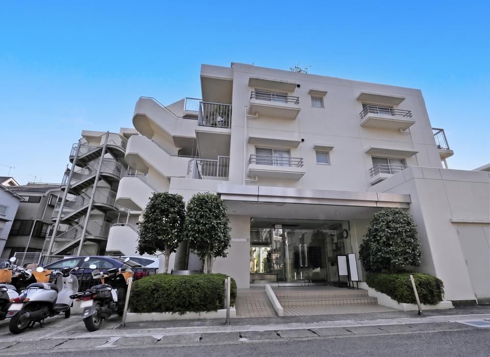 3LDK apartment in Nakahara Ward, Kawasaki, Kanagawa - Photo 1