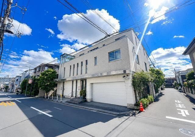 5LLDDKK+2S house in Suginami Ward, Tokyo - Photo 1