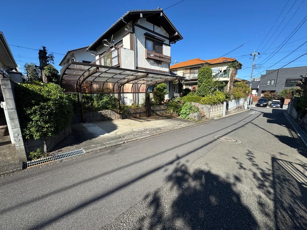 221 m² land in Hino, Tokyo - Photo 1