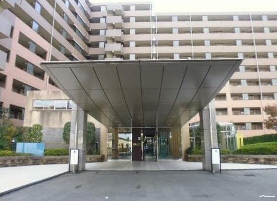 2LDK+S apartment in Takasaki, Gunma - Photo 1