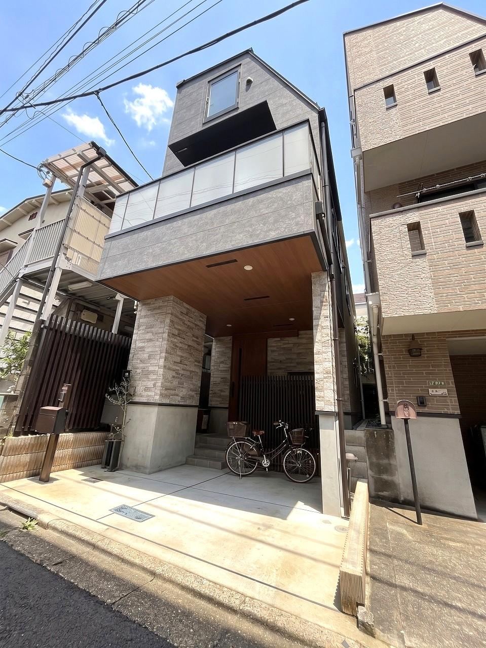 2LDK+S house in Setagaya Ward, Tokyo - Photo 1