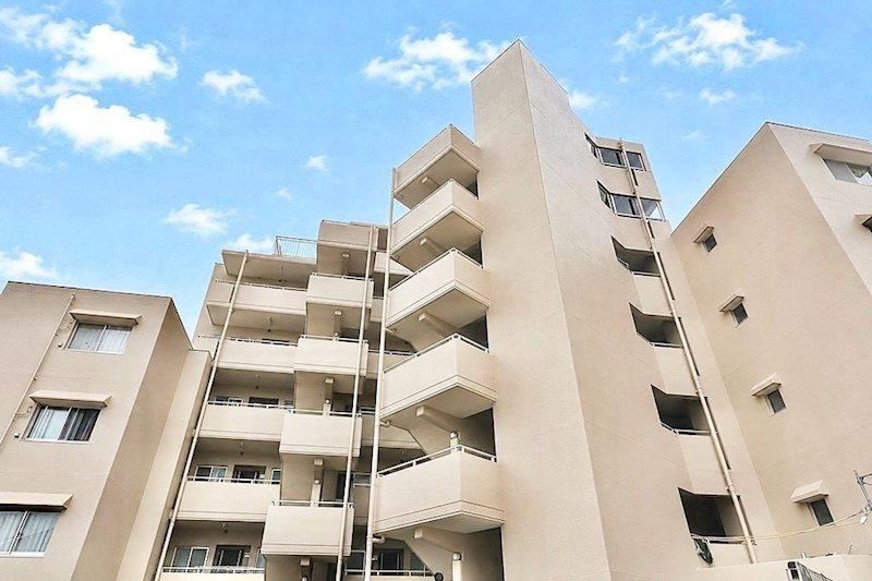 3LDK apartment in Itami, Hyogo - Photo 1