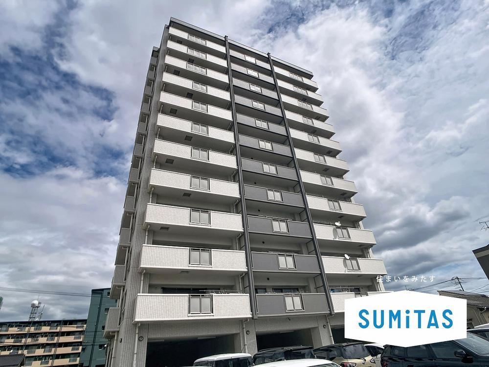 3LDK apartment in Minami Ward, Okayama - Photo 1