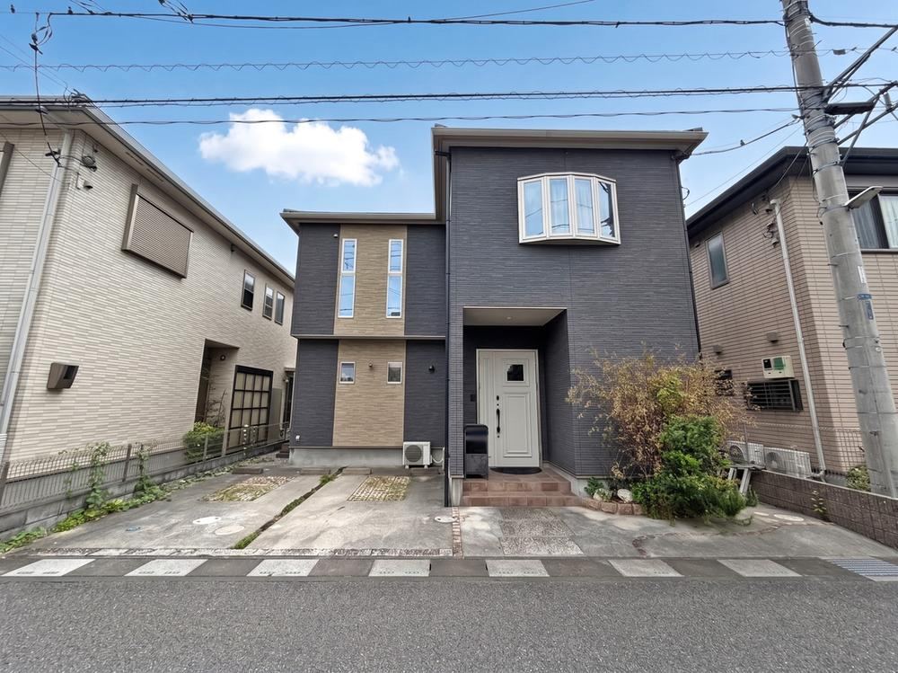 4LDK house in Koshigaya, Saitama - Photo 1
