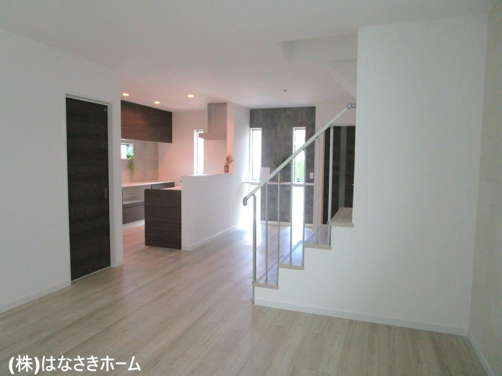 4LDK house in Asakita Ward, Hiroshima - Photo 1